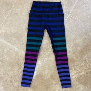 Rare K-DEER Striped Sneaker-length Leggings